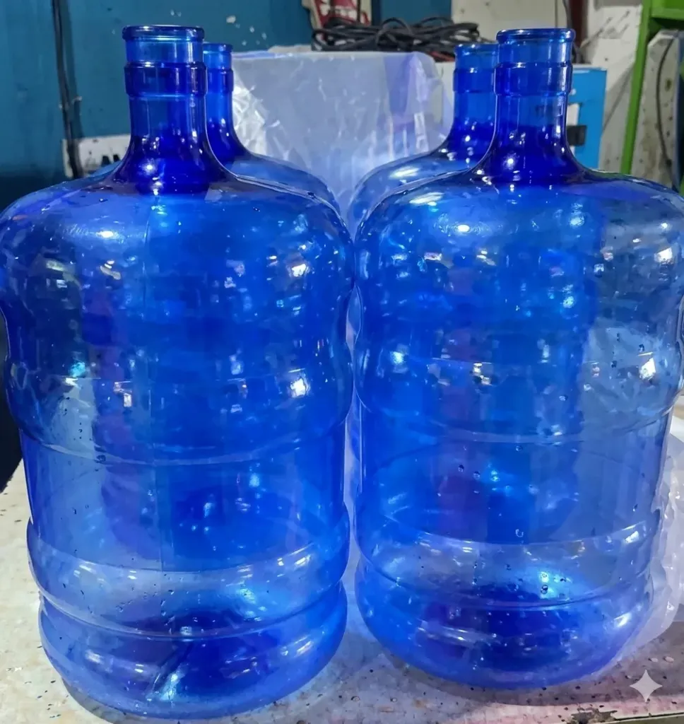 [0205] Botellón de 5 Galones de Segunda